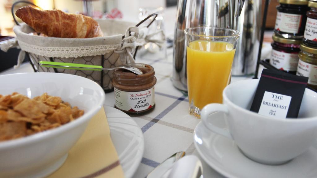 Demeure De Beaulieu Bed and Breakfast Le Coudray-Macouard Buitenkant foto